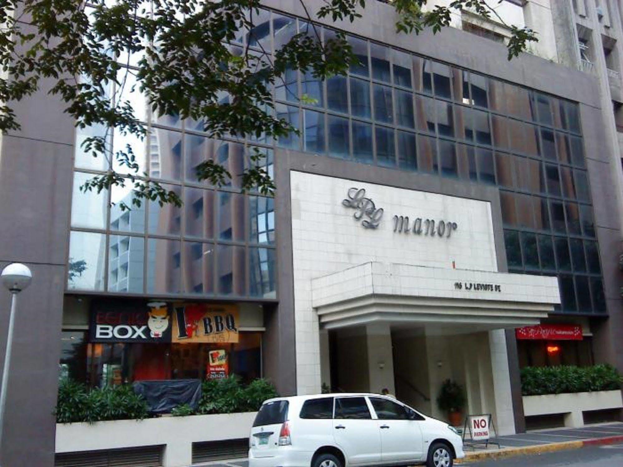Salcedo Suites Makati City Exterior photo